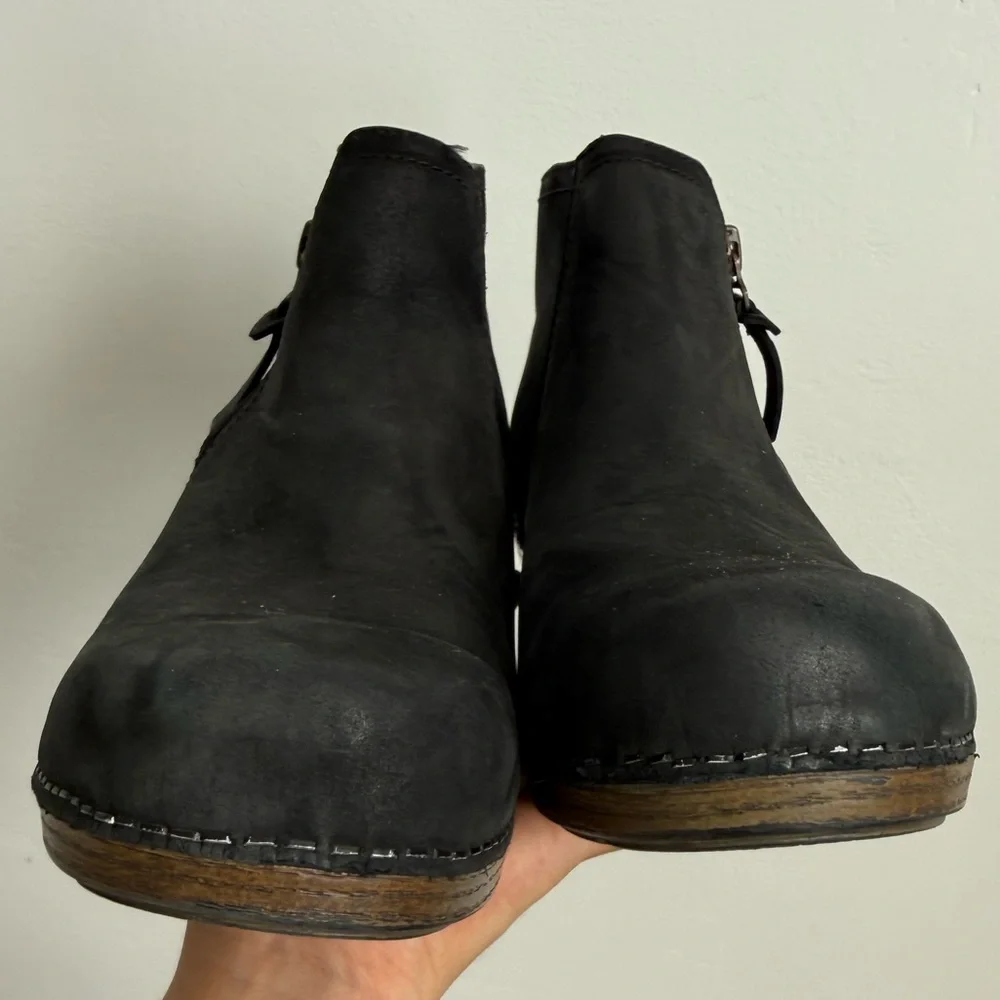 Dansko Black Leather Ankle Clog Booties Platform Heel Comfort Shoes Size 37